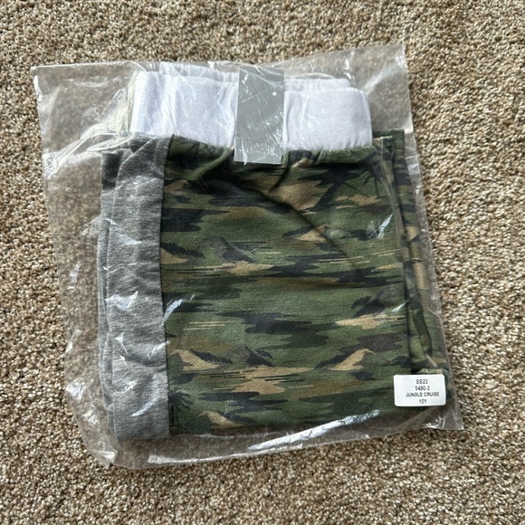 NWT Mike Miette Jungle Cruise, Camo Palm Print Shorts, 10 Years, Green - Picture 2 of 3